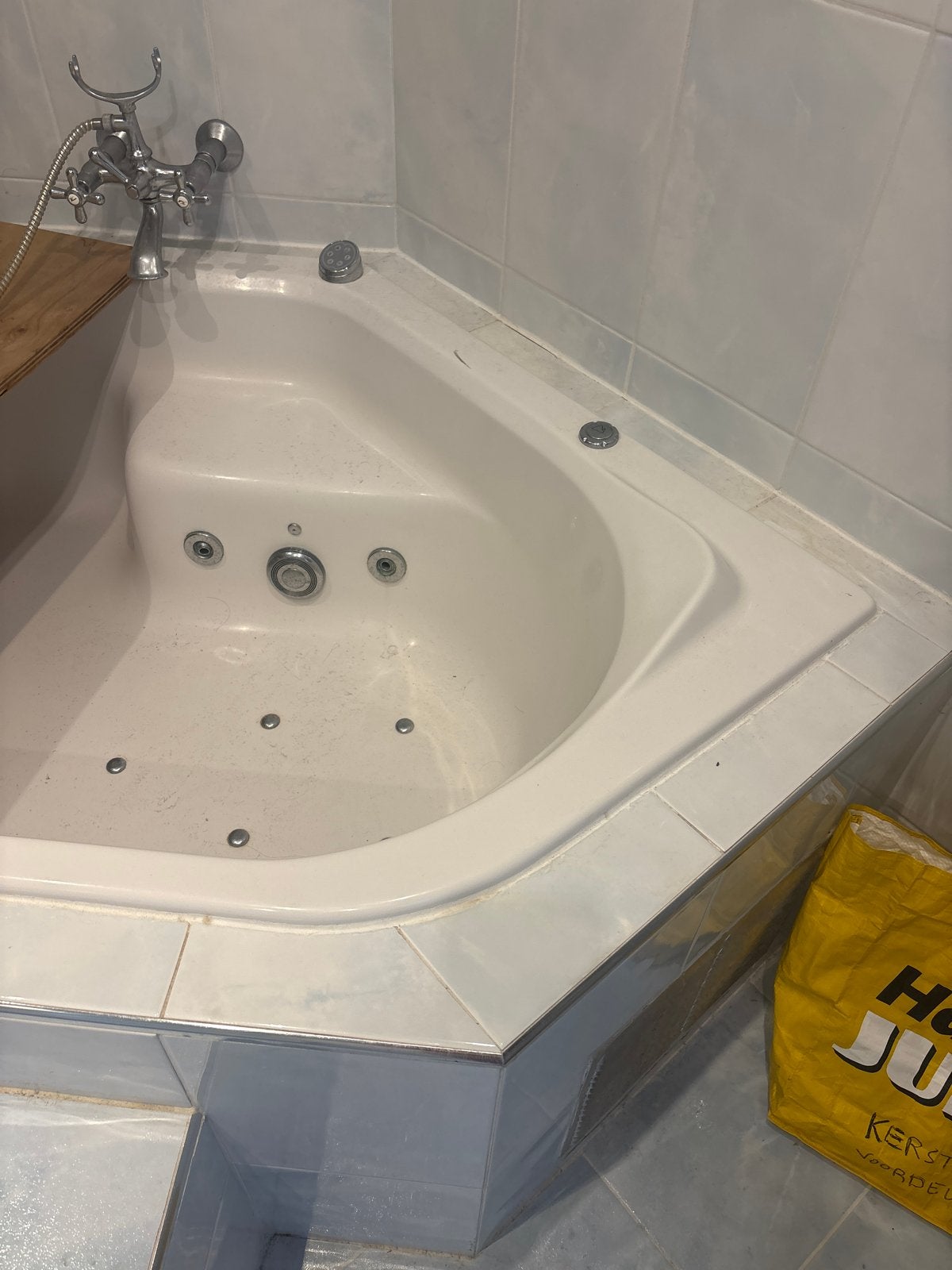 Hoekbad met whirlpool functie - extra breed, Ophalen, Gebruikt, Bad