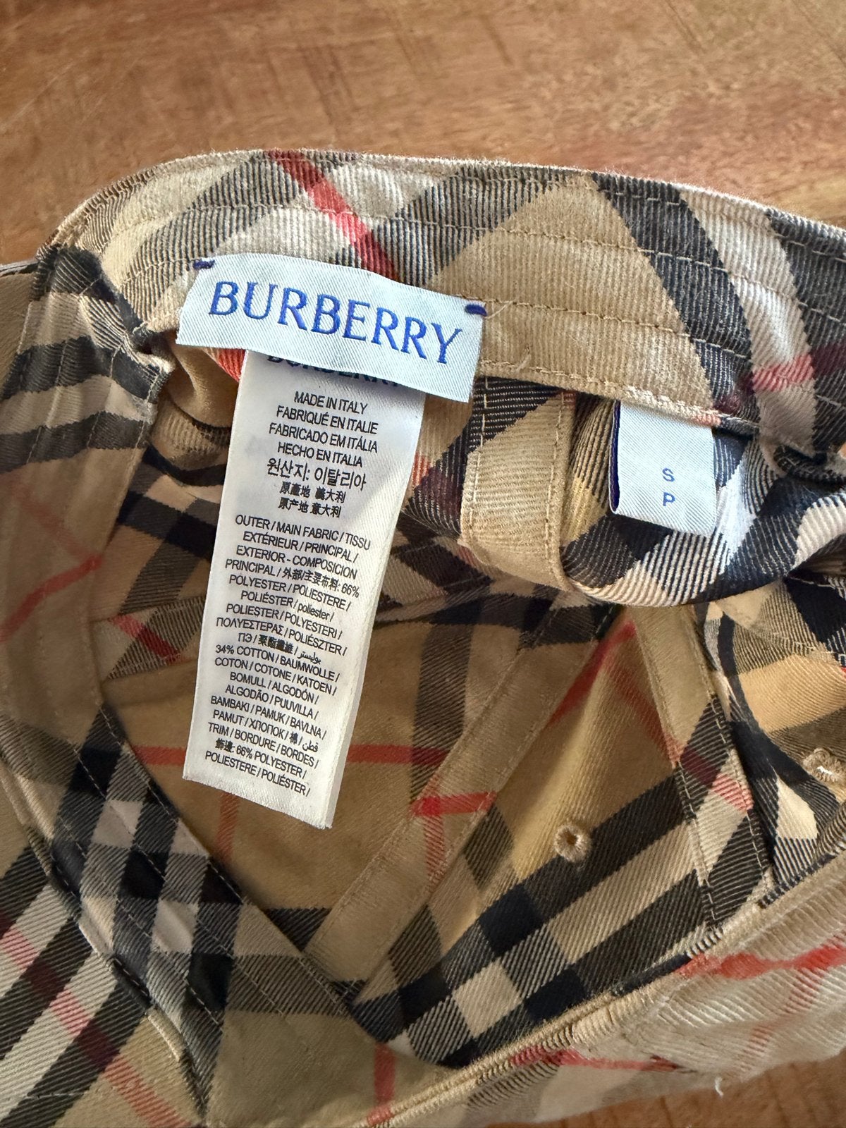Originele Burberry pet nieuw, Ophalen of Verzenden, Nieuw, Pet