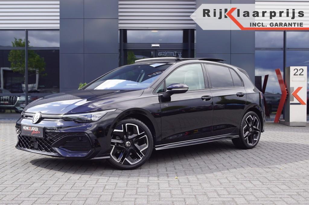 Volkswagen GOLF R-line 1.5 eTSI 150pk DSG facelift Black sty, Auto's, Automaat, 4 cilinders, Zwart, Bedrijf