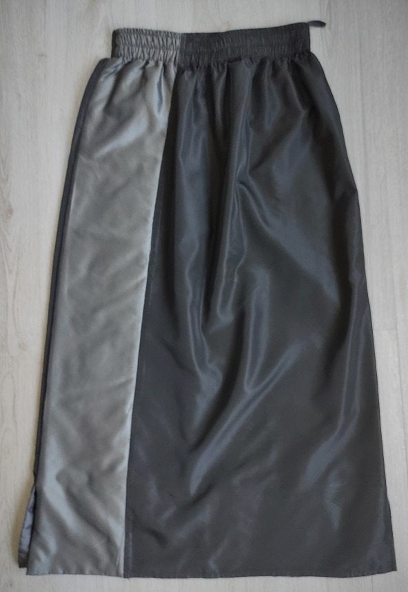 HEBBEDING Zwart/ Grijze Lange (Feest-) Rok maat 40, Kleding | Dames, Maat 38/40 (M), Overige kleuren, Ophalen of Verzenden, Onder de knie