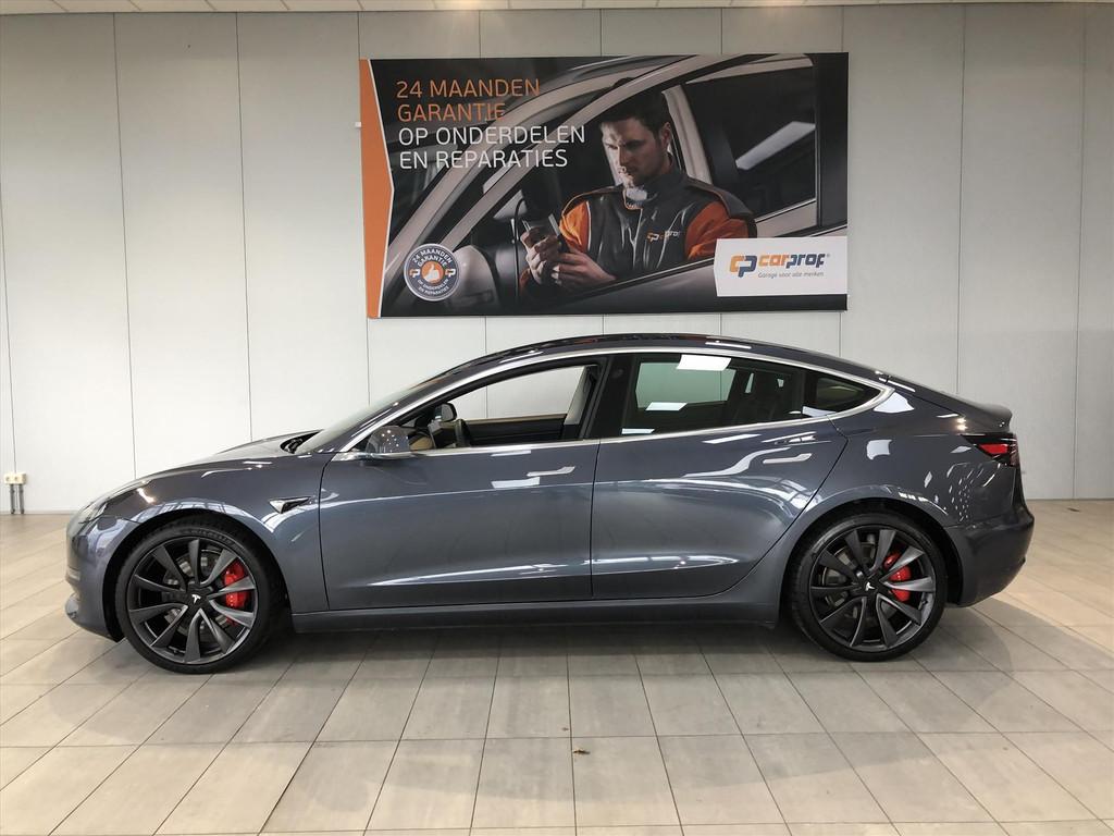 Tesla Model 3 Performance 513pk | AWD | Auto pilot, Automaat, 478 km, Stof, 1831 kg
