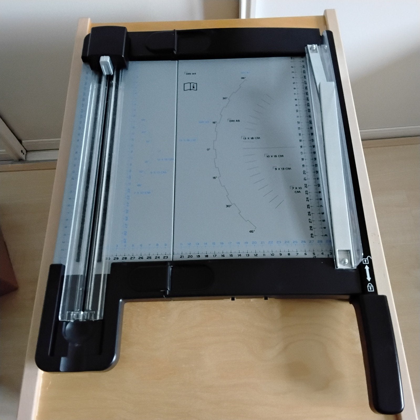 Papiersnijder 2 in 1 / professionele Papiersnijder, Ophalen of Verzenden, Zo goed als nieuw, Overige typen