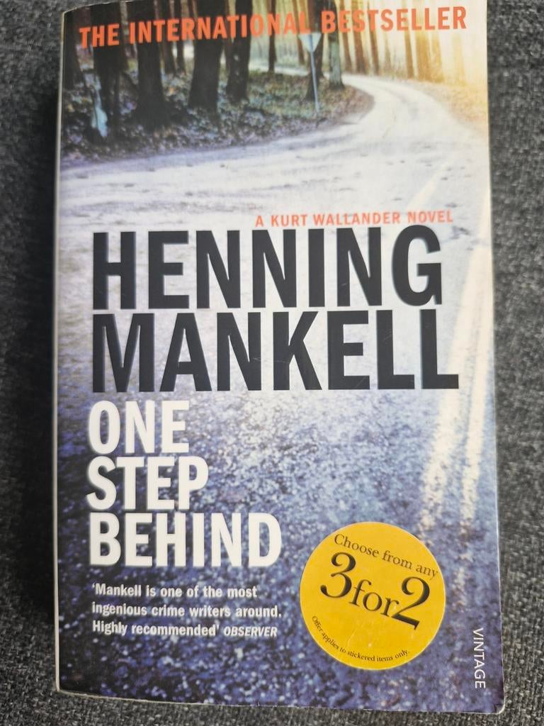 Henning Mankell - one step behind, Gelezen, Europa overig, Henning Mankell, Ophalen of Verzenden