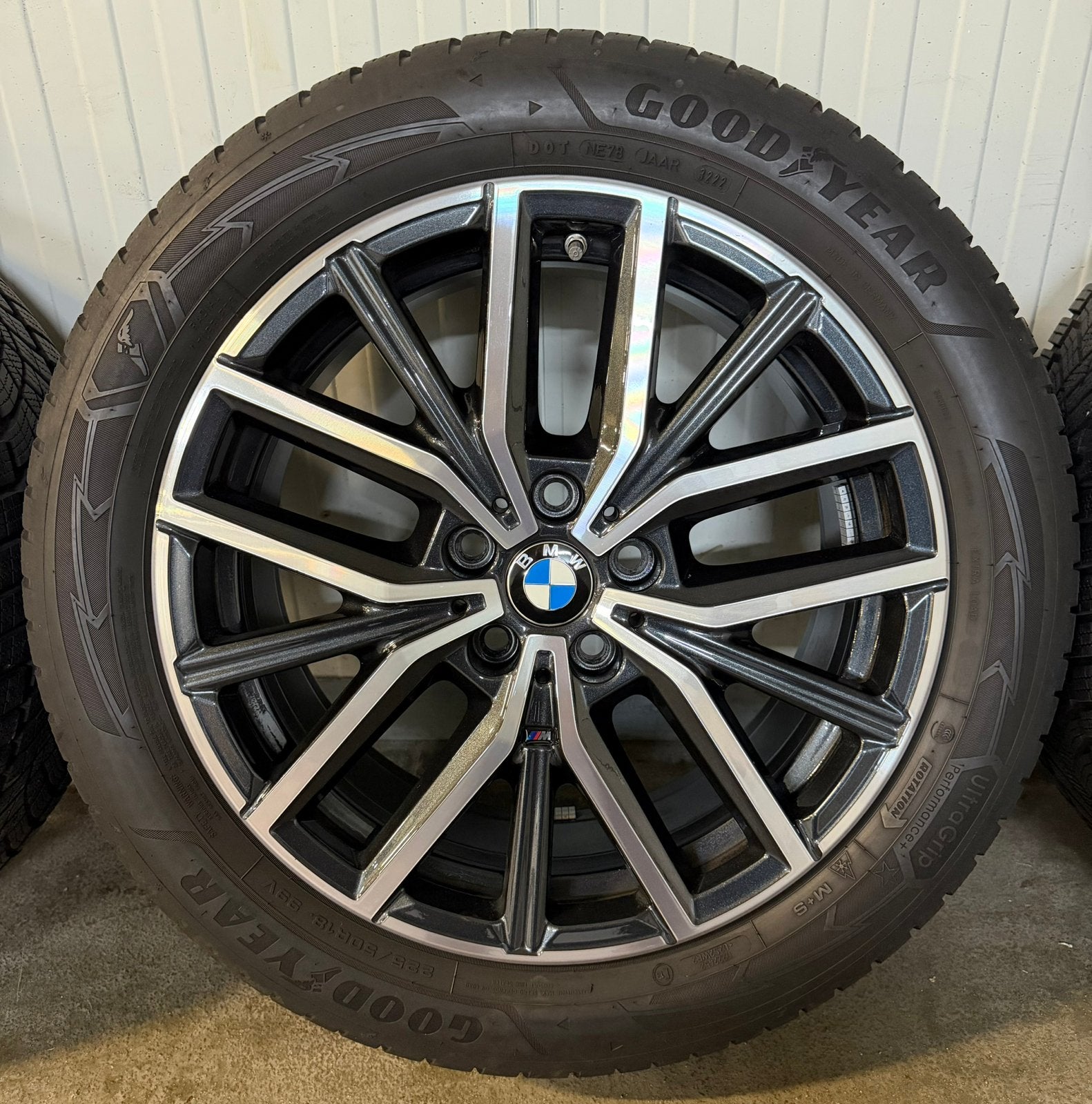 BMW X1 X2 serie 838M 18 inch Goodyear ️ winterbanden U11 U10, 18 inch, Banden en Velgen, Personenwagen, Info@bmw.nl