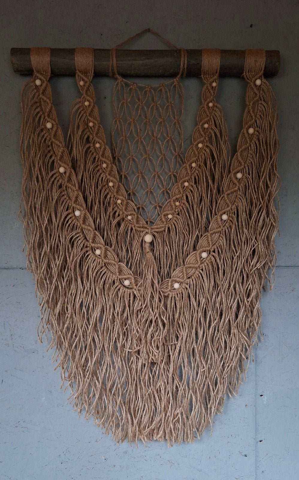 nieuwe handgemaakte macrame jute wandkleed, Huis en Inrichting, Eigen ontwerp, Nieuw, 100 cm, Boho