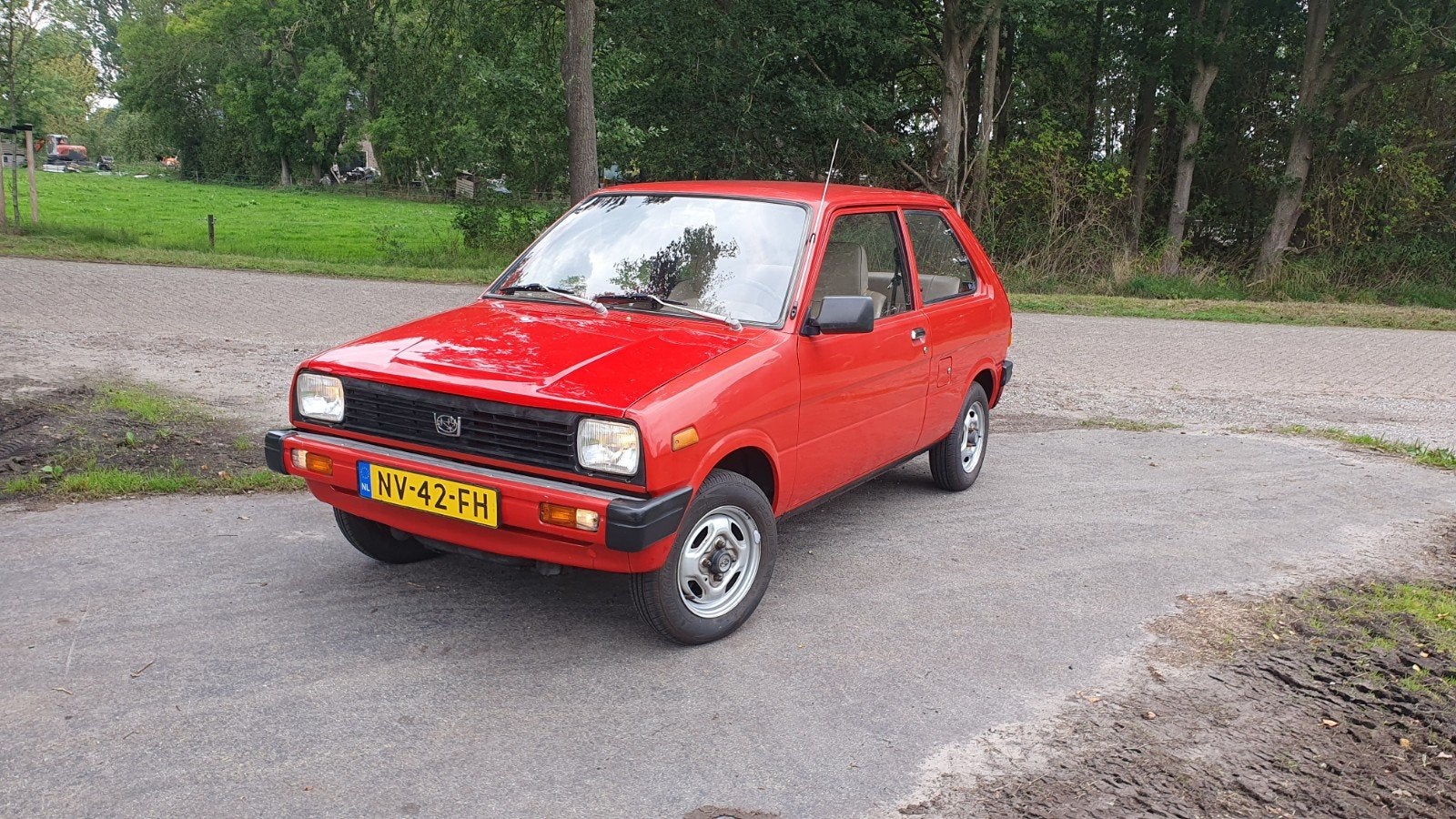 Subaru Mini Jumbo 1985 - APK 09-2028 - oldtimer, Voorwielaandrijving, Beige, 590 kg, Origineel Nederlands