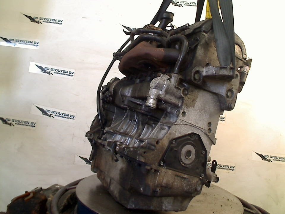 Motor Volkswagen Transporter T5 (2003-04/2009-11) axd, Auto-onderdelen, Motor en Toebehoren, Volkswagen, Gebruikt