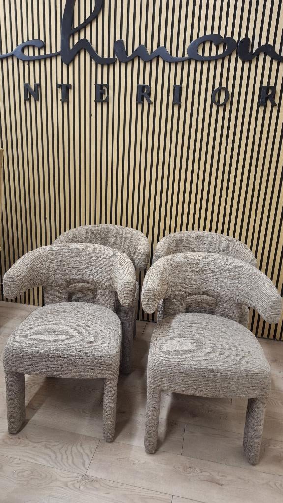 Eetkamerstoelen set vier model Nerio van Richmond Interiors, Huis en Inrichting, Stoelen, Nieuw, Vier, Stof, Ophalen