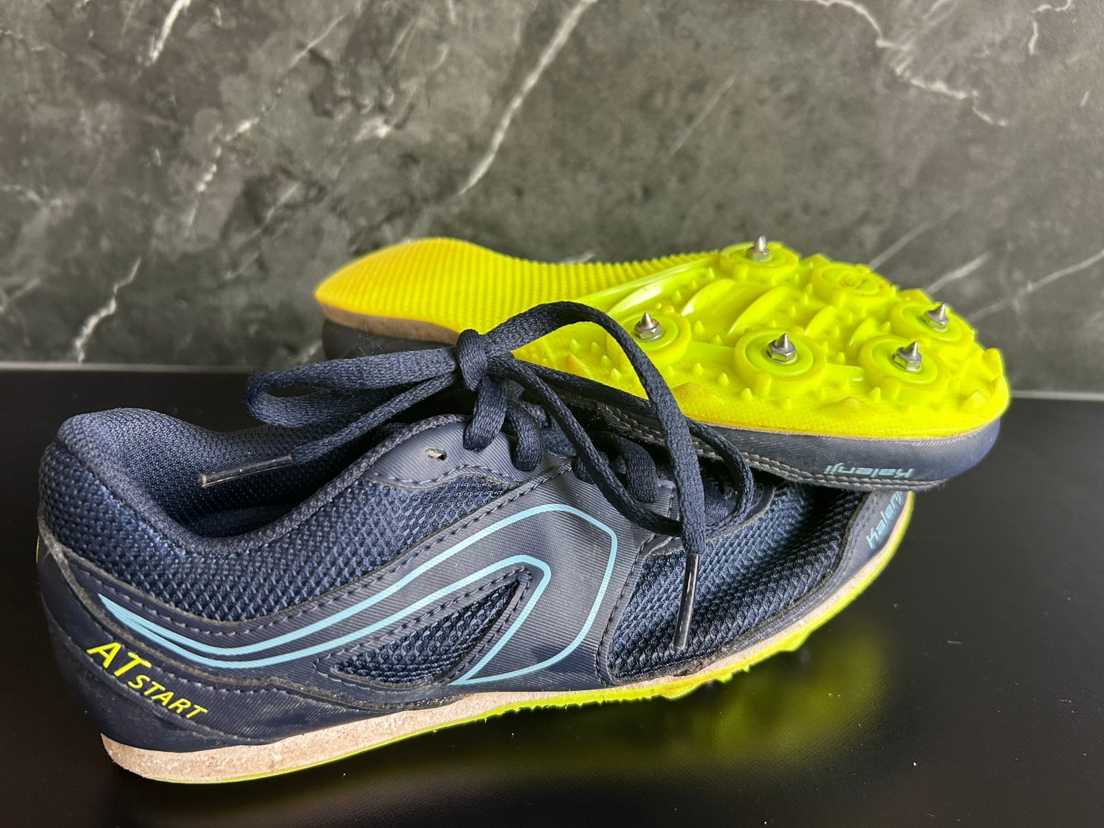 Spikes voor atletiek maat 34, Ophalen, Gebruikt, Spikes, Overige merken