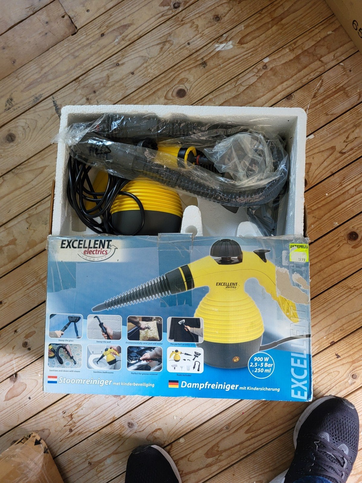 Te koop nieuwe Stoomreiniger met kinderbeveiliging., Tuin en Terras, Ophalen of Verzenden, Elektrisch