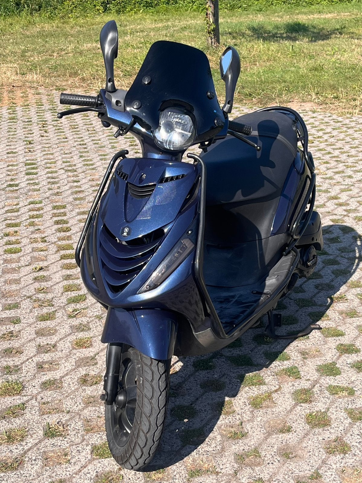 Zip 50cc 4T 2017, Fietsen en Brommers, Scooters | Piaggio, Ophalen, Zo goed als nieuw, Benzine, Zip