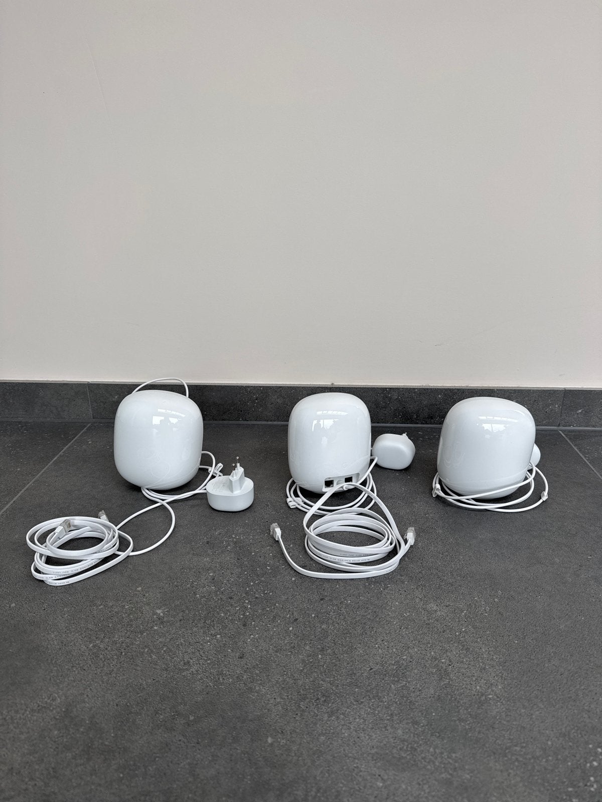 Google Nest Wifi Pro 3-pack: Snelle Wifi 6E Mesh Systeem, Computers en Software, Routers en Modems, Ophalen of Verzenden, Zo goed als nieuw