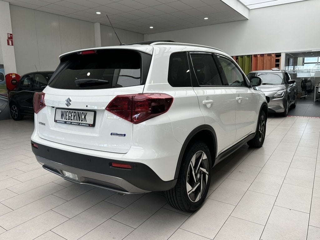 Suzuki Vitara 1.4 Boosterjet Hybride Style [ PANORAMADAK I C, Auto's, Gebruikt, Zwart, 4 cilinders, Wit