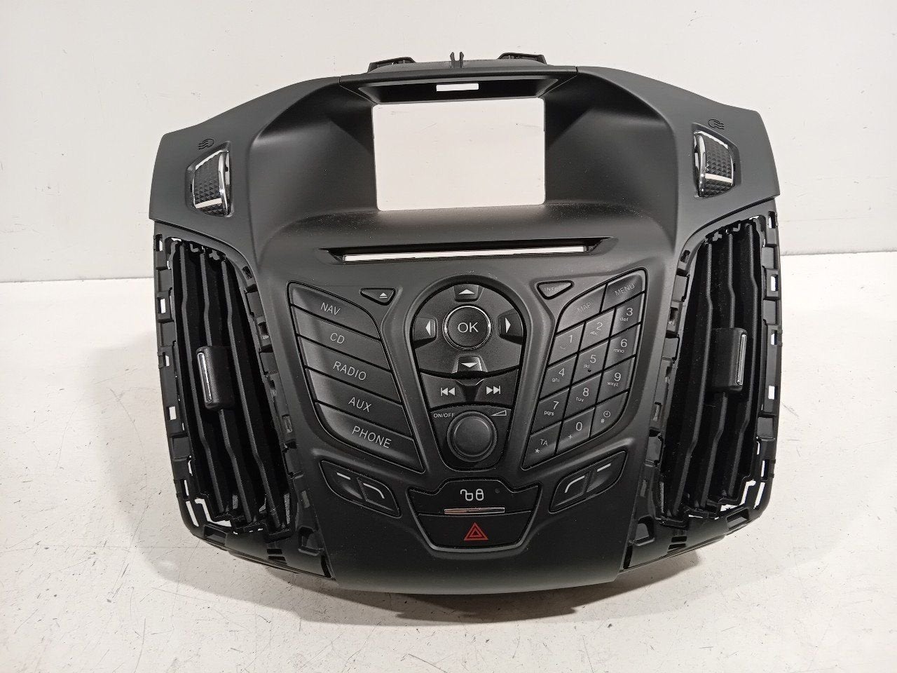 Bedieningspaneel multi media Ford Focus, Onderdelen@venauto.nl, Van der Ven Autorecycling B.V., Gebruikt, Ettenseweg 76, 4706 PB Roosendaal, The Netherlands