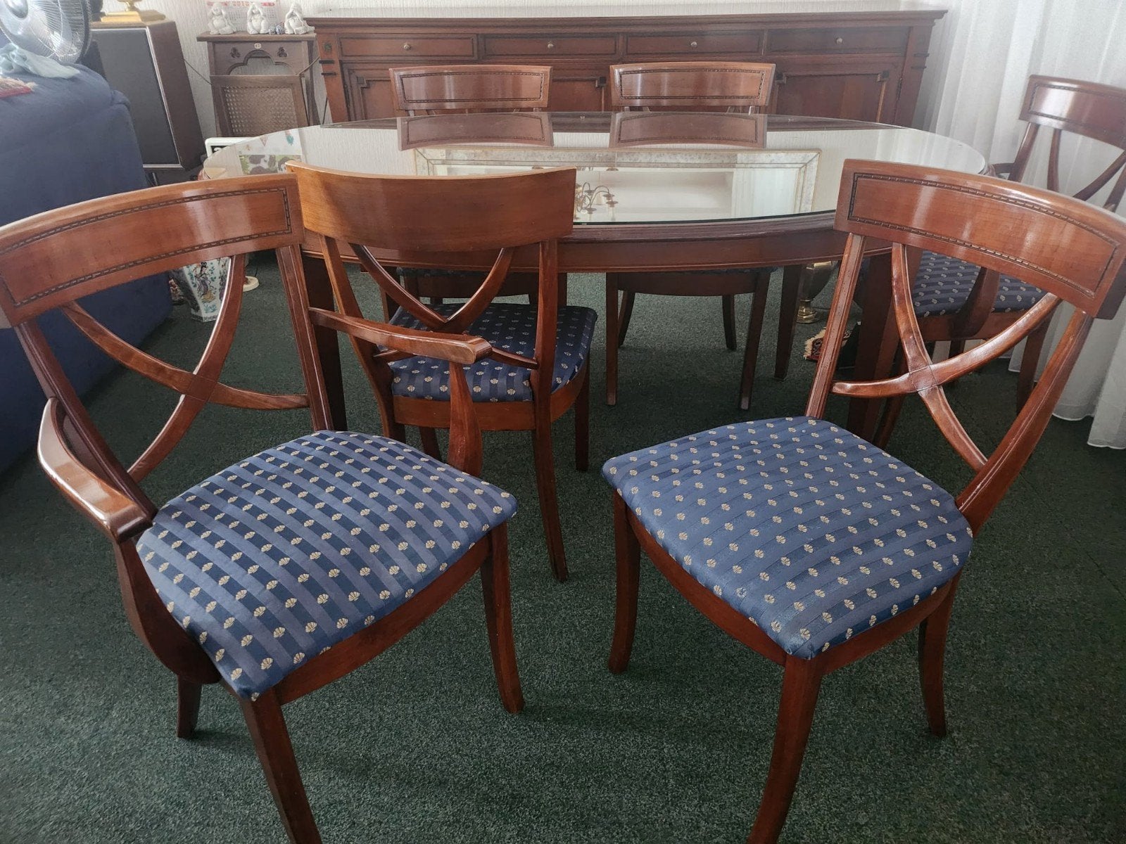 Kersenhout eettafel met stoelen, dressoir en spiegel, Ophalen, Gebruikt