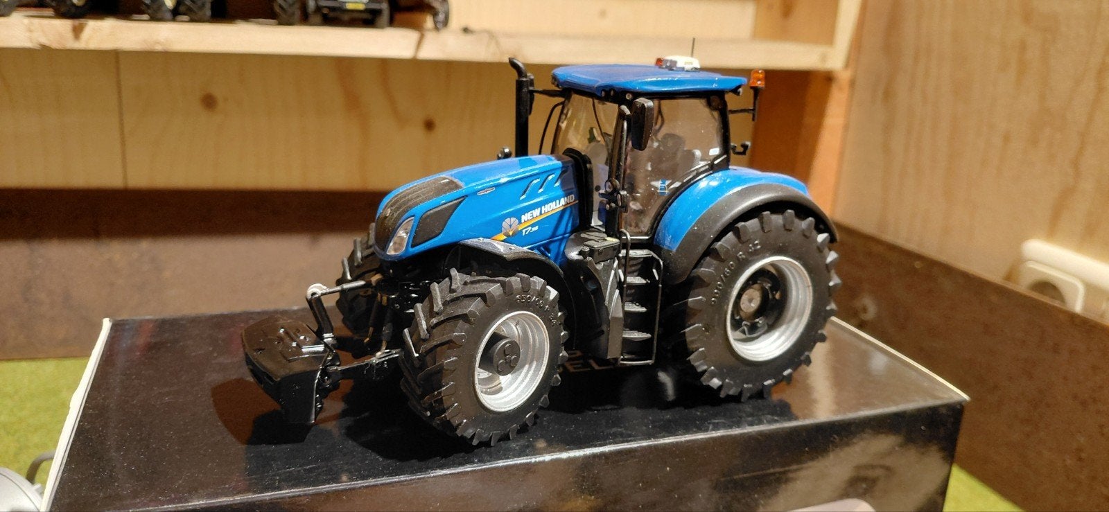 NEW HOLLAND T7 315 MARGE MODELS GRIJZE VELGEN, Ophalen of Verzenden, Tractor of Landbouw, Overige merken