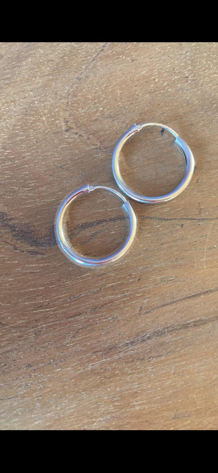 Witgoud creolen, Sieraden, Tassen en Uiterlijk, Oorbellen, Ophalen of Verzenden, Zo goed als nieuw, Wit, Goud