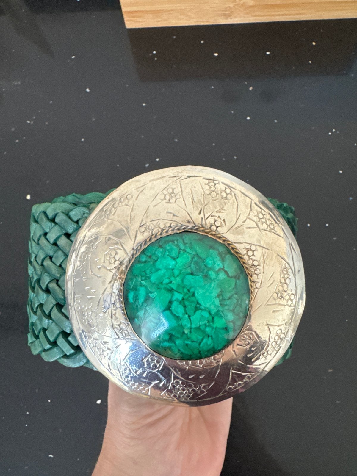 Gevlochten groene riem met opvallende gesp, 110 cm, Ophalen of Verzenden, Gedragen, Overige kleuren, 100 cm of meer