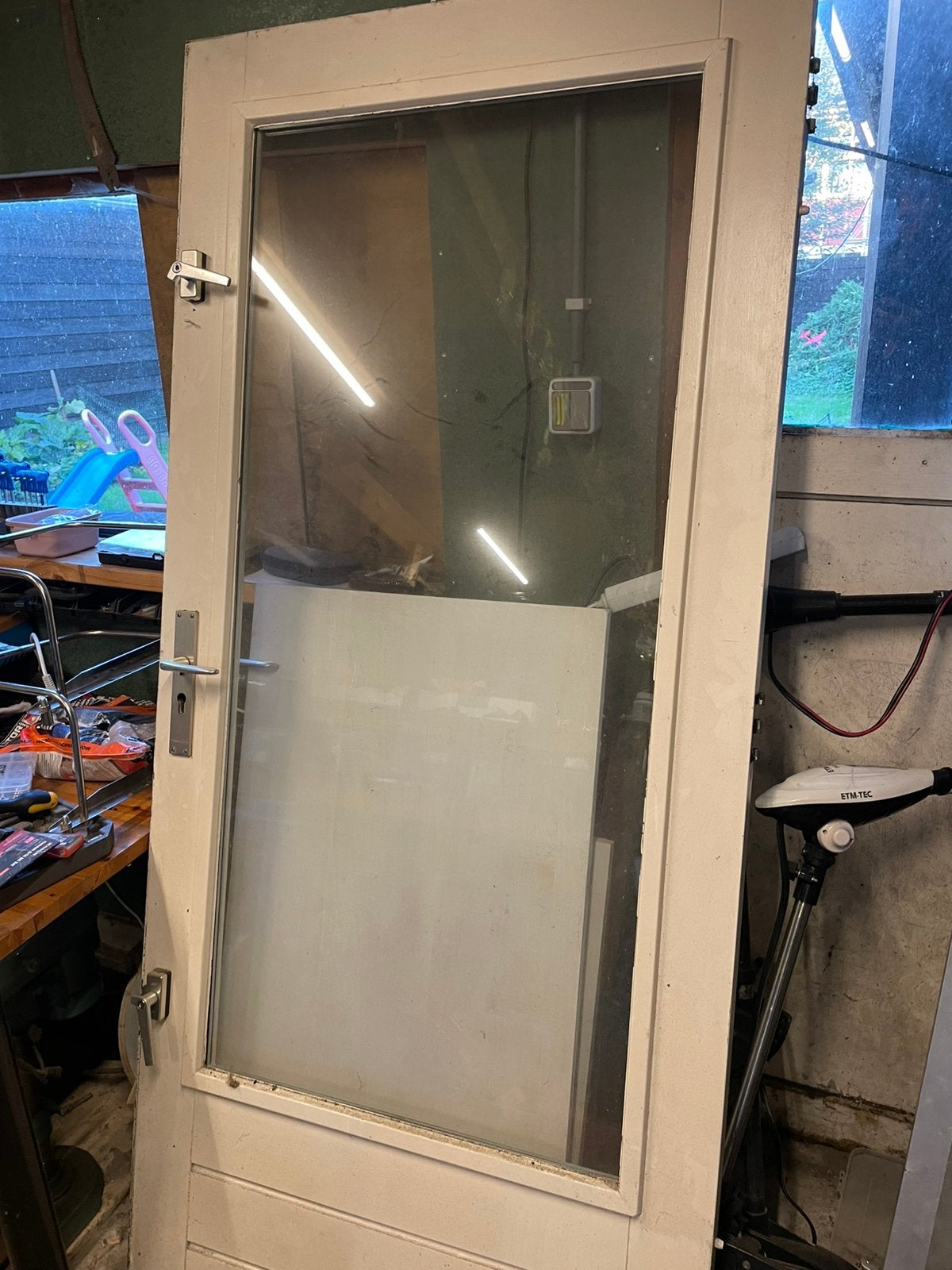 Hardhouten buitendeur met beslag, Gebruikt, Deurkozijn, Hout, Ophalen