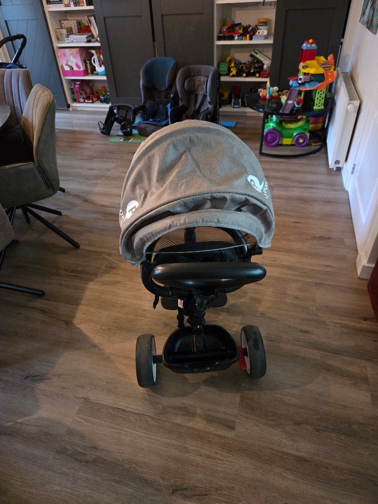 Driewieler duwfiets, Ophalen, Zo goed als nieuw, Qplay, Duwstang