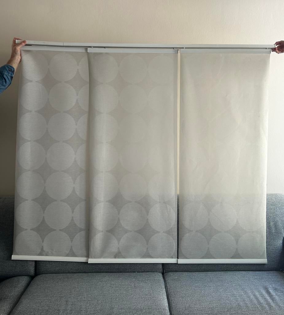 Paneelgordijnen met rails witte, Huis en Inrichting, Stoffering | Gordijnen en Lamellen, Ophalen, Zo goed als nieuw, Wit