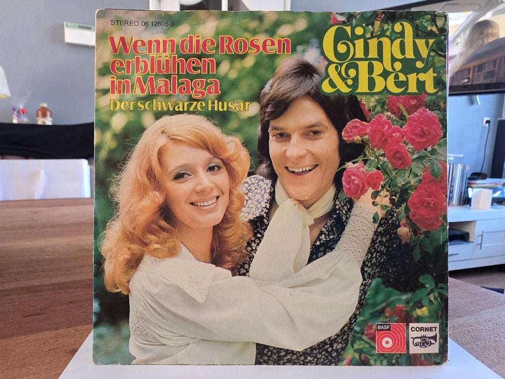 7" Single Cindy & Bert - Wenn Die Rosen Erbluhen In Malaga, Gebruikt, Verzenden, 7 inch, Pop