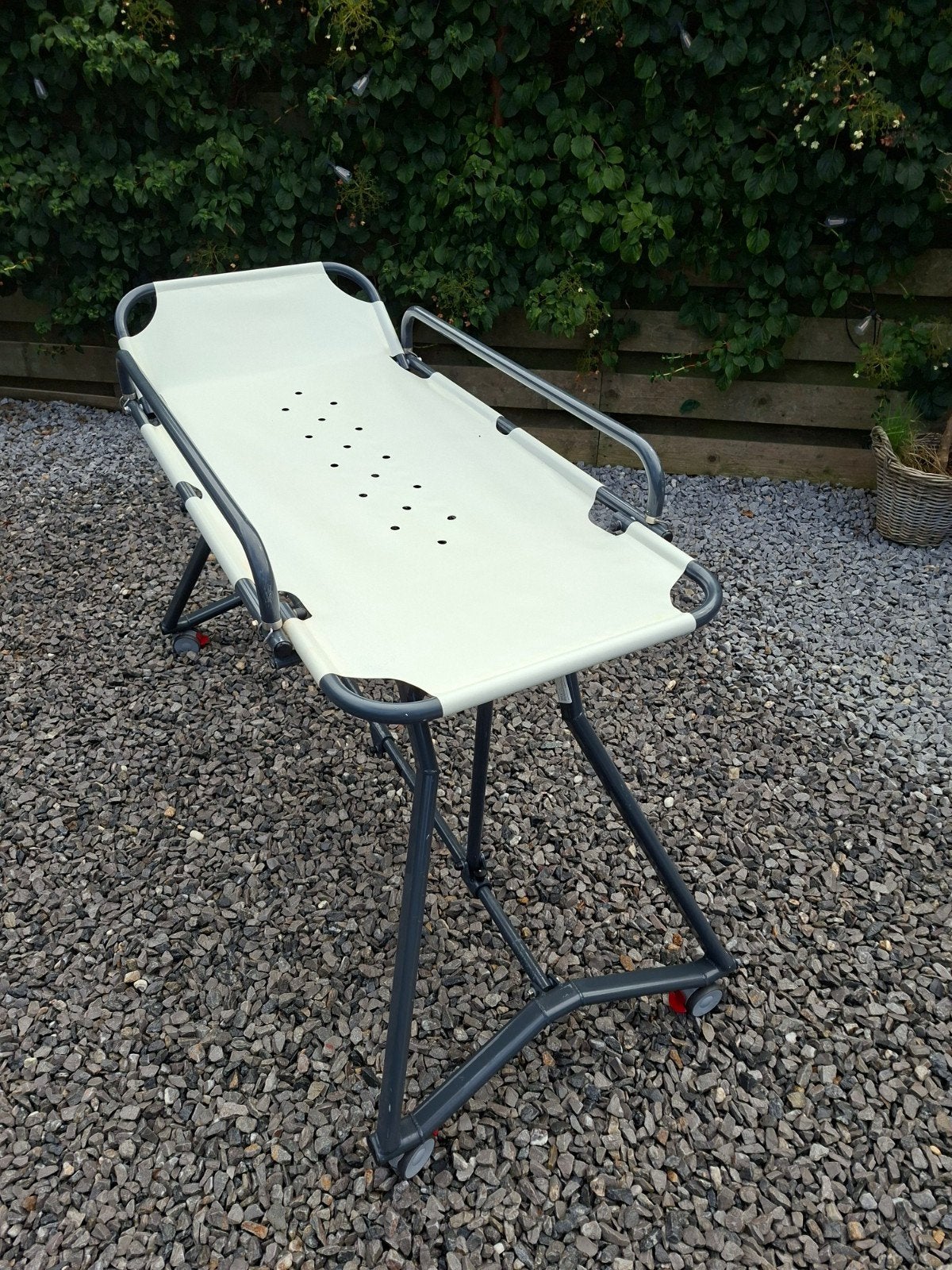 douce stretcher/Verschoontafel op wielen, Ophalen, Gebruikt