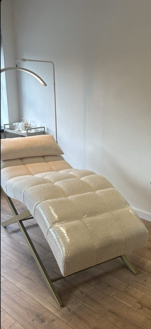 Behandelstoel Teddy - Salon, Huis en Inrichting, Stoelen, Ophalen, Overige kleuren, Teddy beige, Zo goed als nieuw