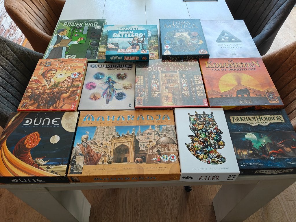 Diverse bordspellen, Hobby en Vrije tijd, Ophalen of Verzenden, Zo goed als nieuw, Onbekend