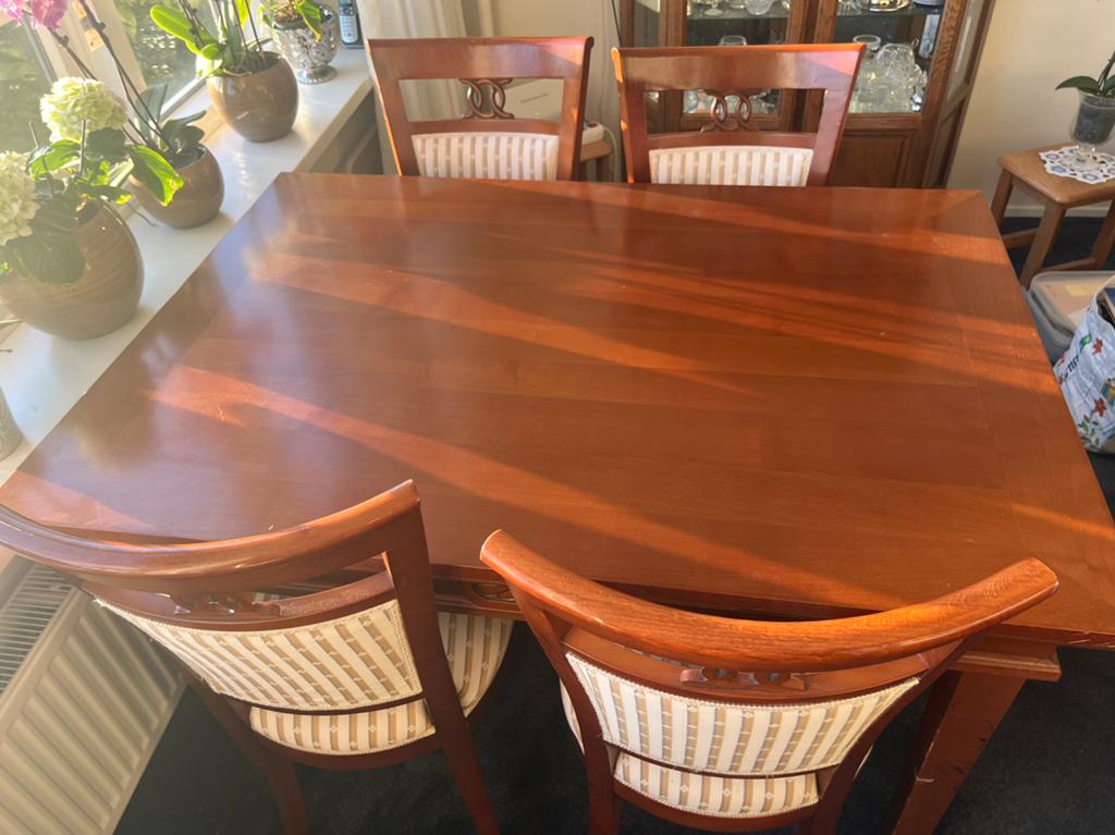 Eettafel kersen incl 4 stoelen 90 x 130 cm * In prima staat, Ophalen, 100 tot 150 cm, 50 tot 100 cm, Kersenhout