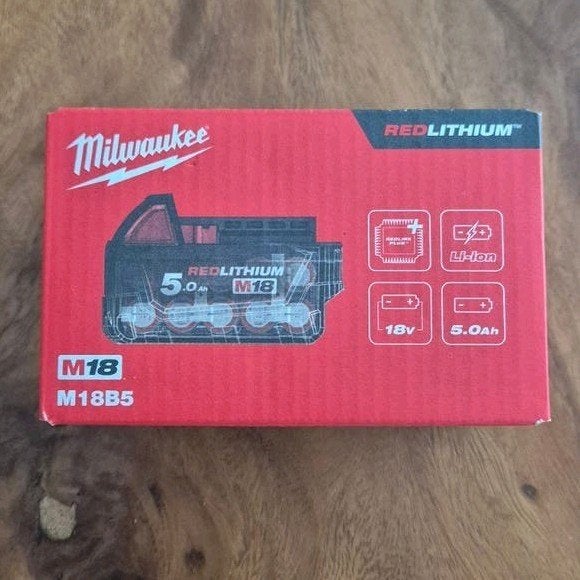 Milwaukee RedLithium 5.0AH M18BE, Doe-het-zelf en Verbouw, Ophalen of Verzenden, Nieuw