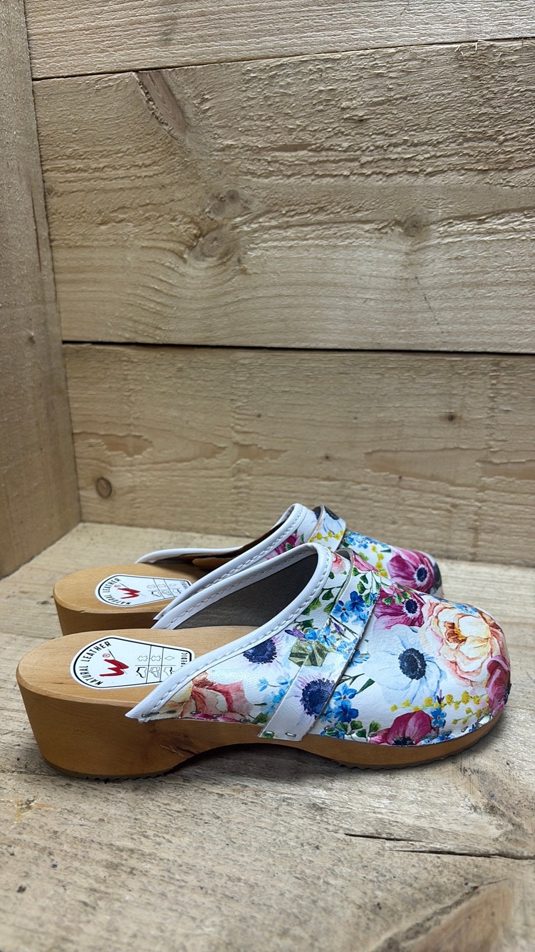 Once Doce gave leren handgemaakte clogs maat 36., Overige kleuren, Nieuw, Sandalen of Muiltjes, Ophalen of Verzenden
