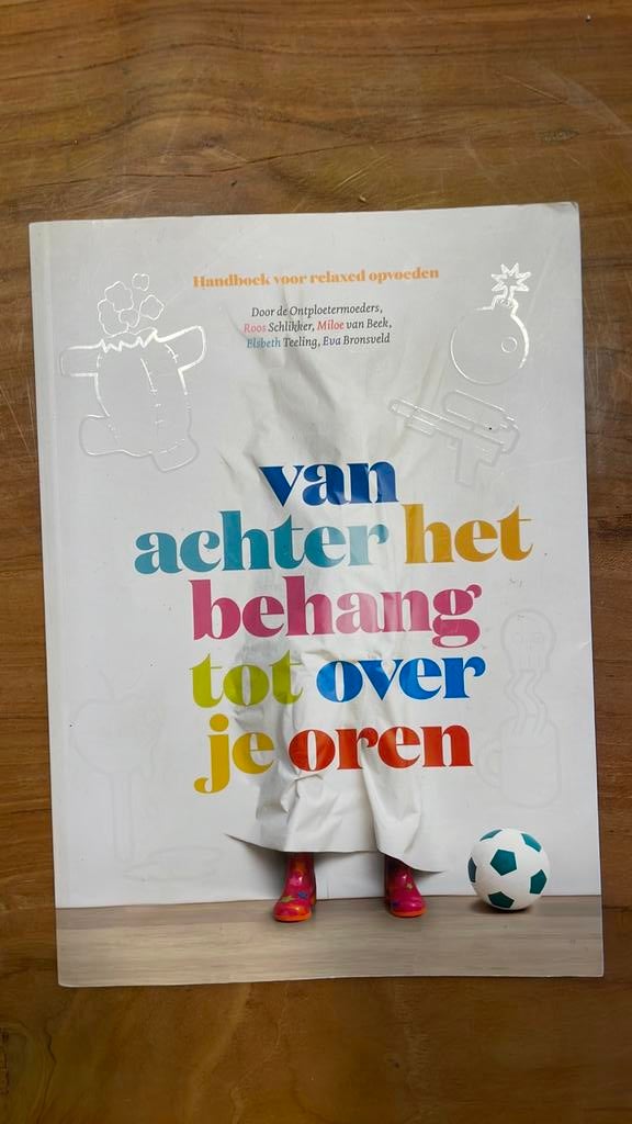 Roos Schlikker - Van achter het behang tot over je oren, Ophalen of Verzenden, Zo goed als nieuw