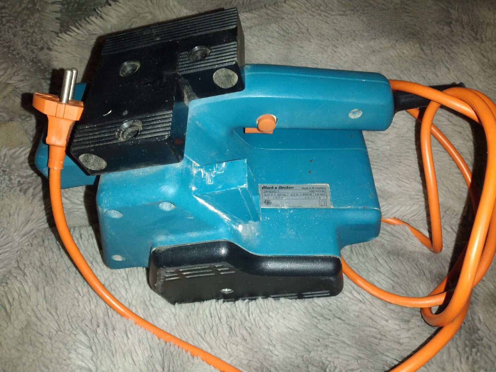 Black & Decker DN 83/D 1 bandschuurmachine, Ophalen of Verzenden, Gebruikt