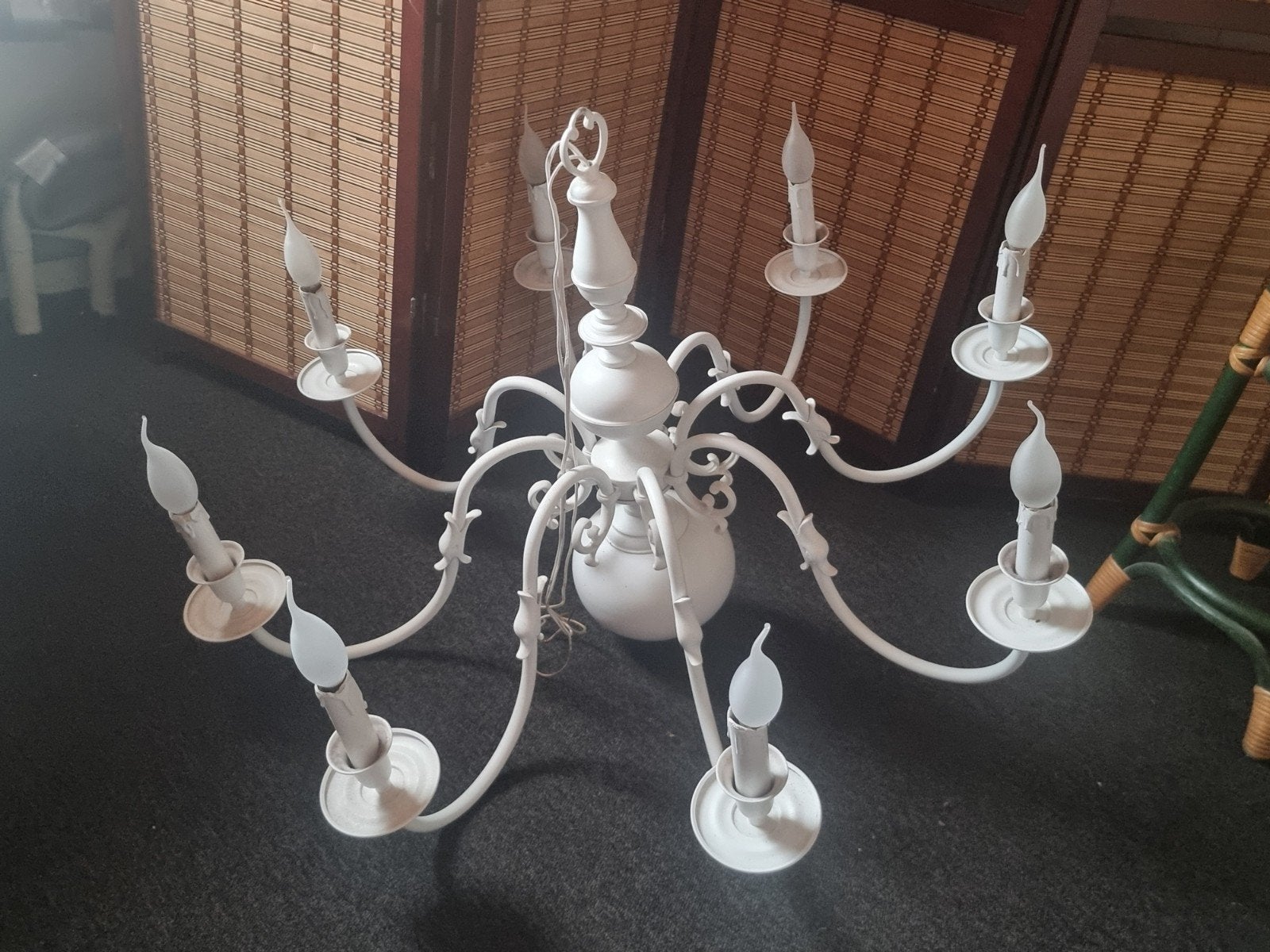 Witte kroonluchter met 8 armen, Ophalen, Gebruikt, E14 (klein), Metaal