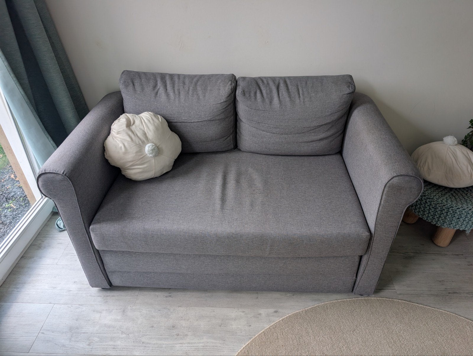 Compacte slaapbank 140x75cm - Grijs, prima staat, Gebruikt, Eenpersoons, 210 cm, Grijs