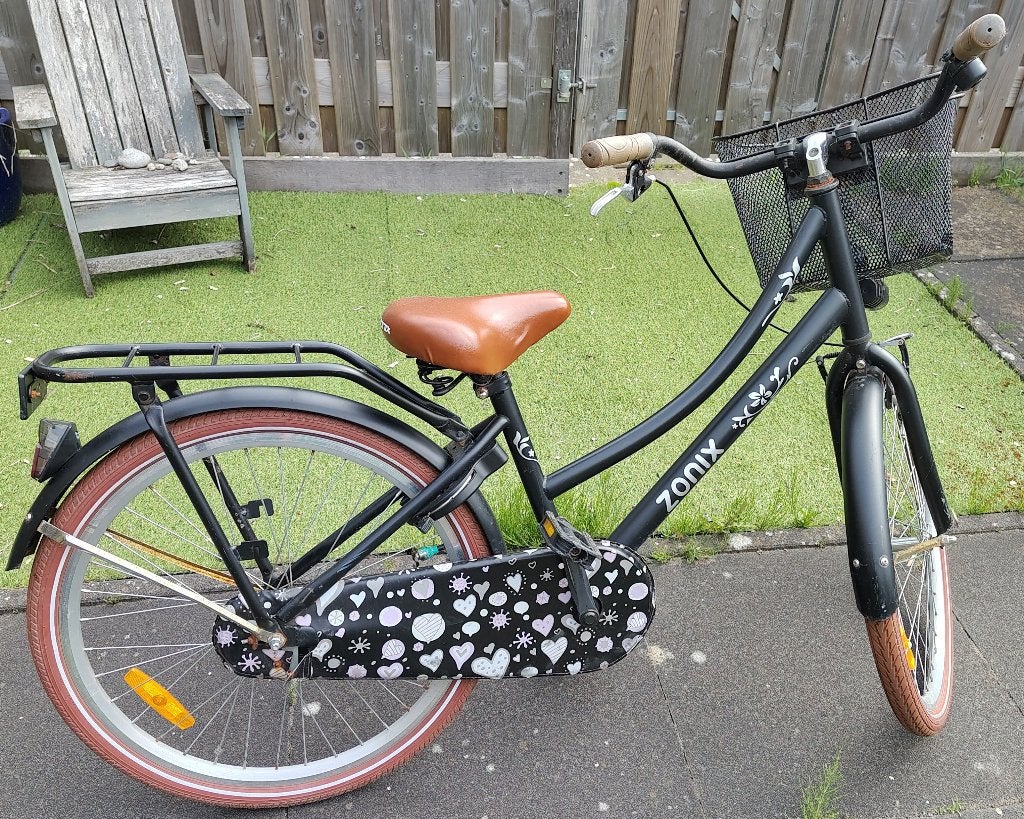 Zonix meisjesfiets 24 inch zwart inclusief slot, Ophalen, Gebruikt, 24 inch, Zonix