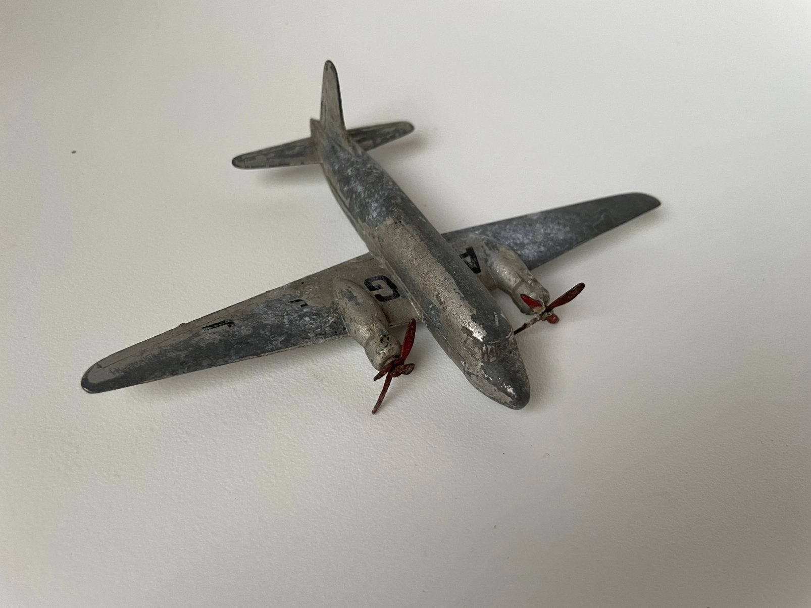 model Dinky Toys vliegtuig 70c Viking zilverkleurig G-AGOL, Ophalen of Verzenden, Gebruikt, Schaalmodel