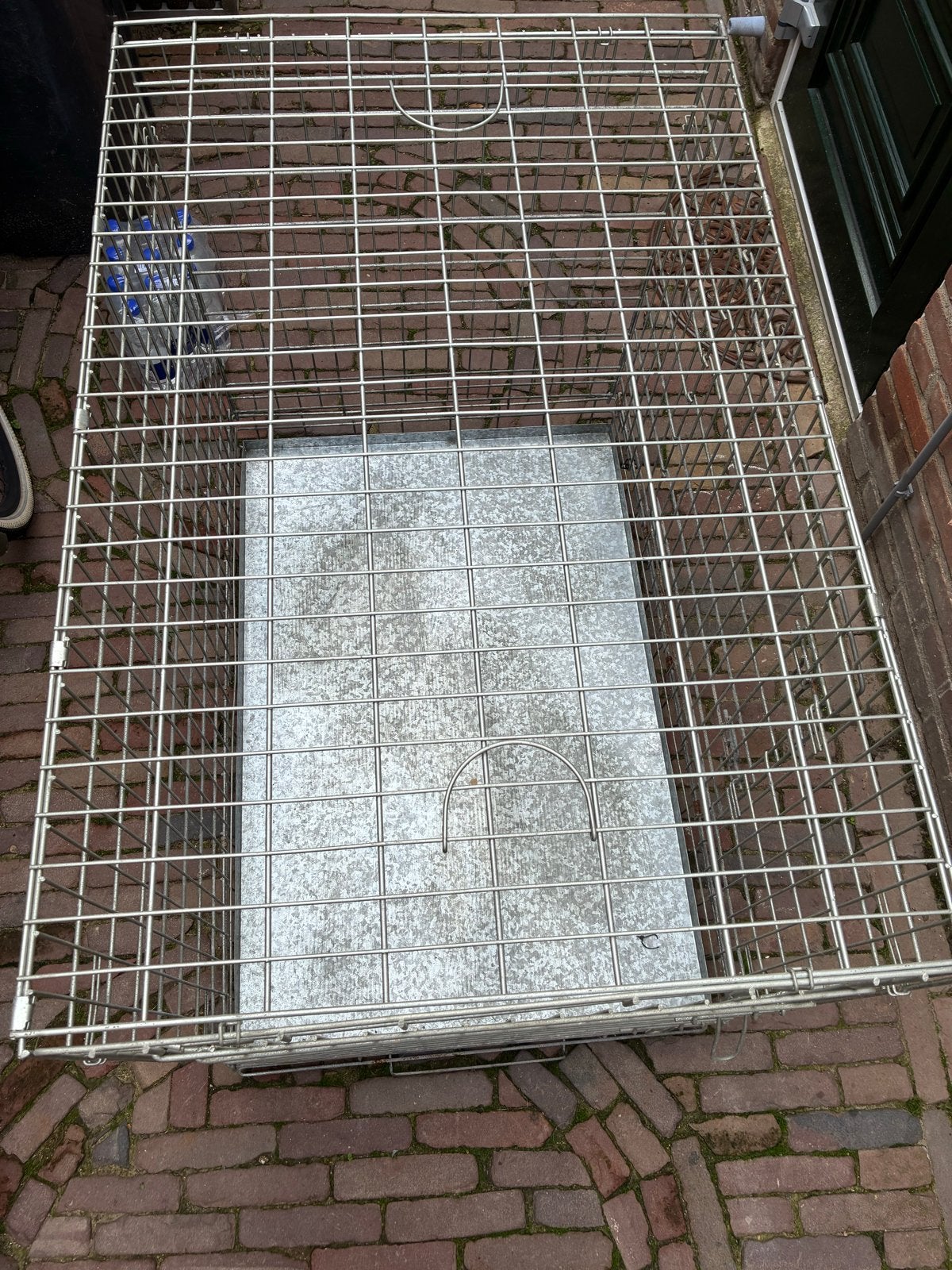Mooie stevige, grote benche 107 * 71 en hoog 82 cm., Dieren en Toebehoren, Ophalen, Gebruikt