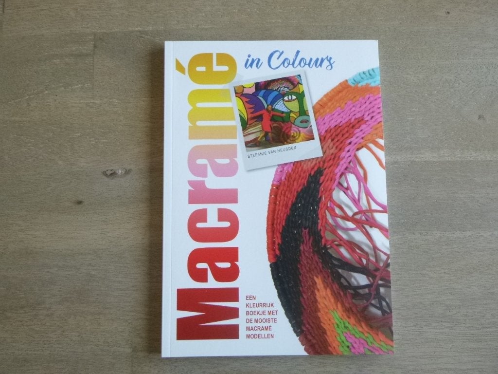 Macrame in colours, Stefanie van Heusden  nieuw, Ophalen of Verzenden, Nieuw