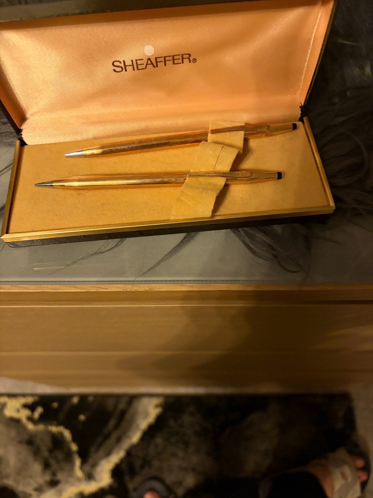 Te koop vergulde Cross pennenset in sheaffer doosje, Verzamelen, Pennenverzamelingen, Pennenset, Cross, Met doosje, Ophalen of Verzenden