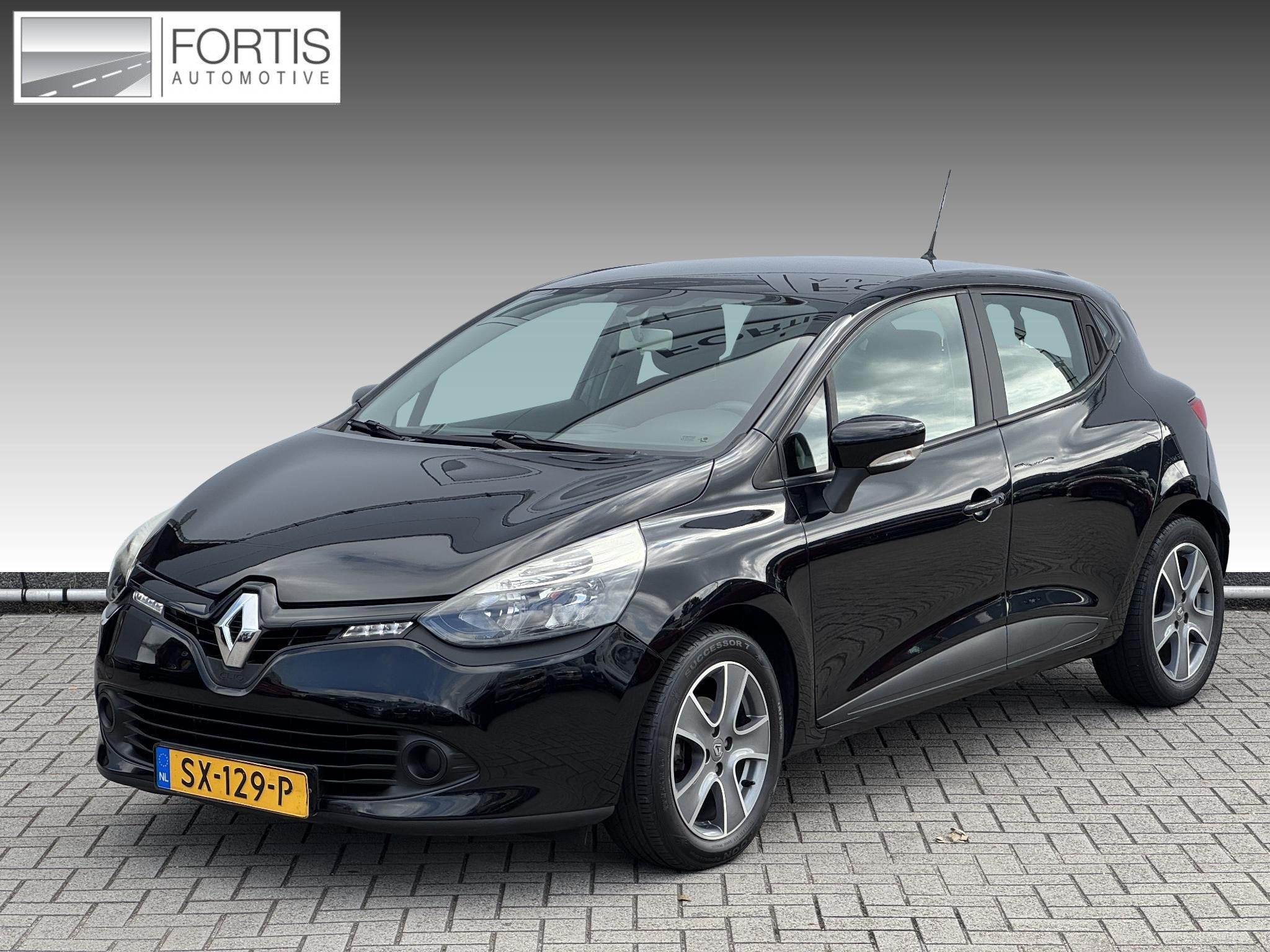 Renault Clio 1.2-16V 75 Expression NAVI | 4-CILINDER | AIRCO, Voorwielaandrijving, Euro 5, Stof, Gebruikt