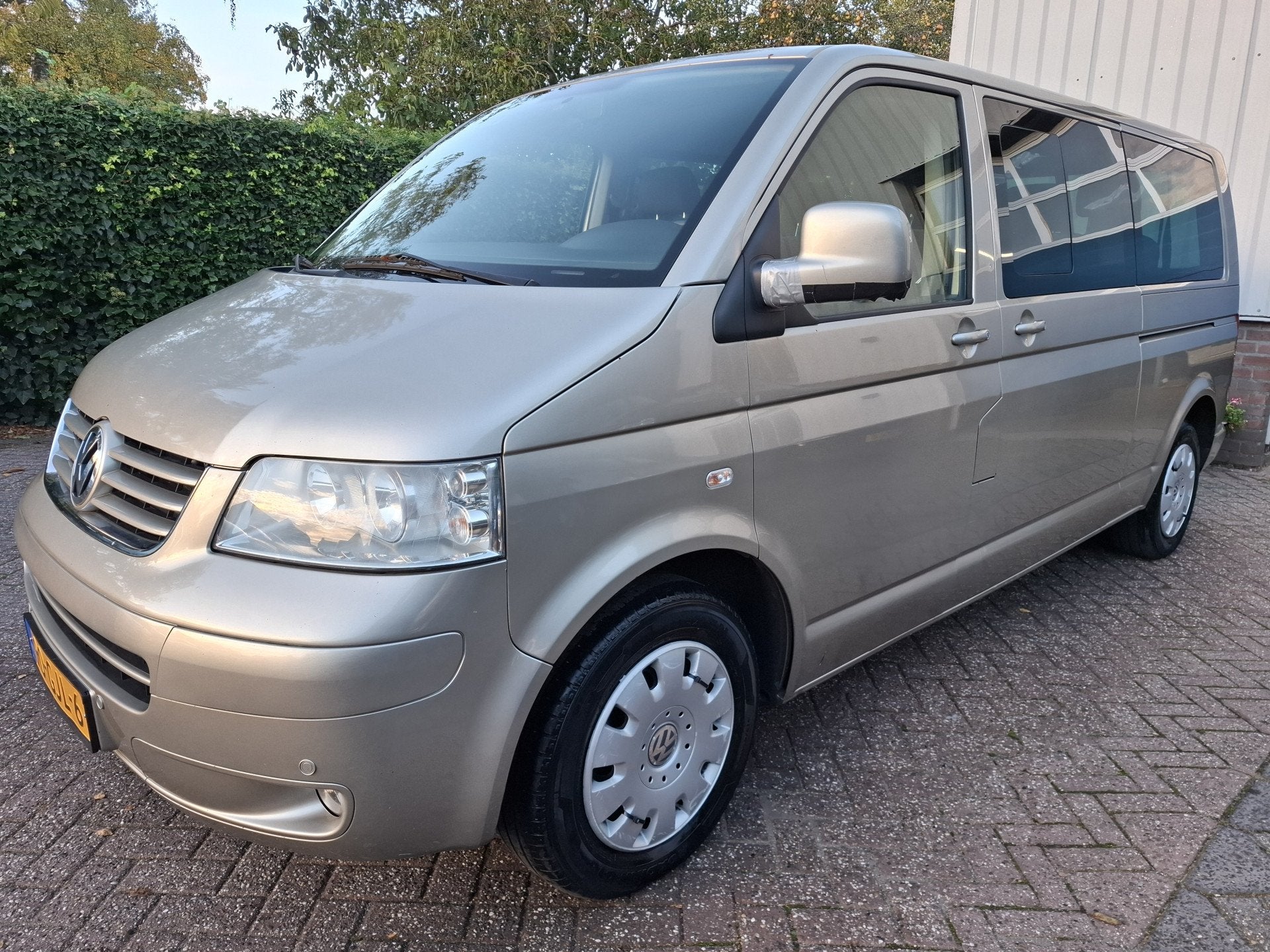 Volkswagen Transporter Kombi 2.5 TDI 340 Highline MARGE 9-PE, Auto's, Voorwielaandrijving, Stof, Gebruikt, Overige carrosserieën