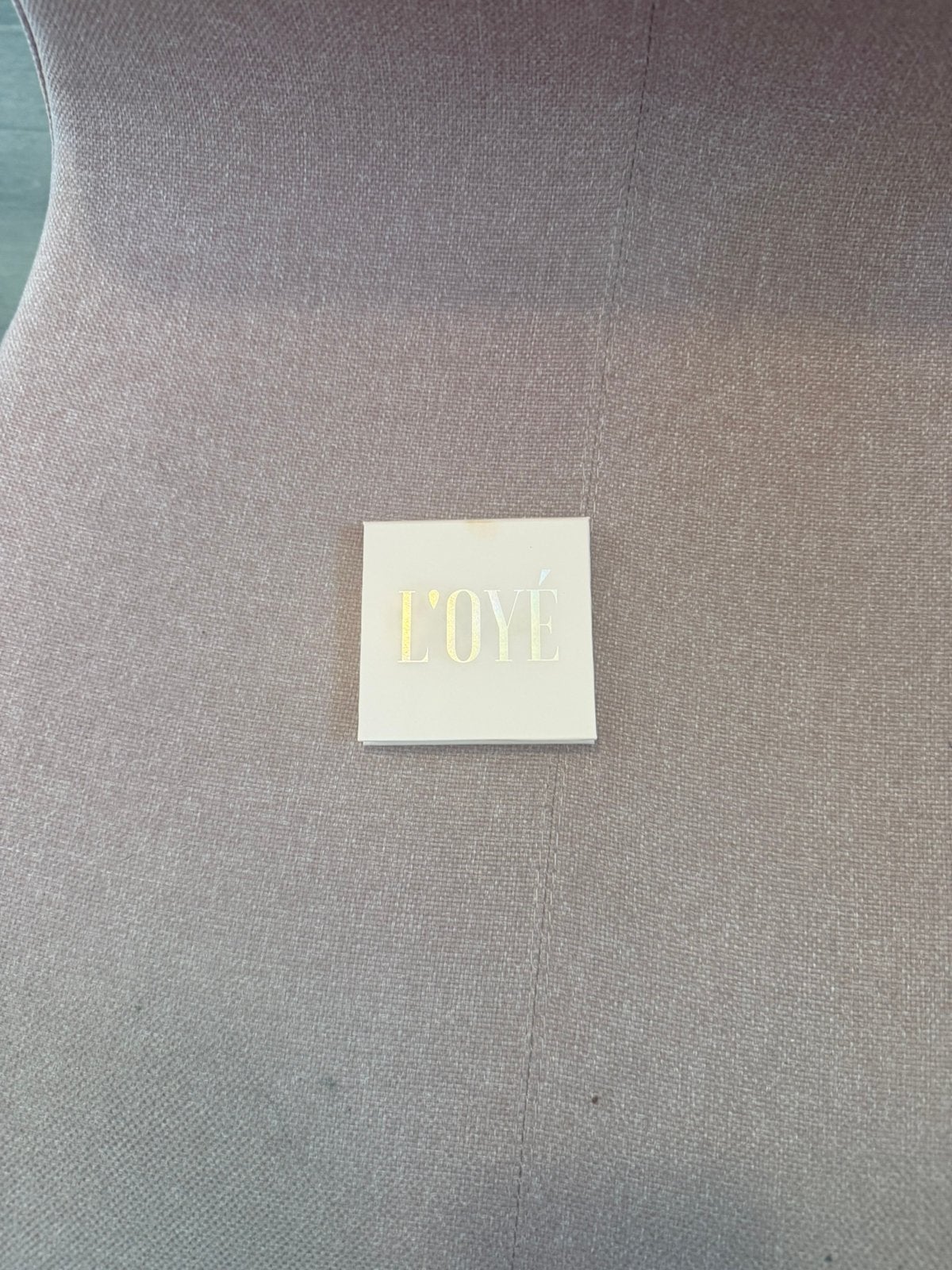 L’oye pressed countour powder Belize, Ophalen of Verzenden, Zo goed als nieuw, Gehele gezicht