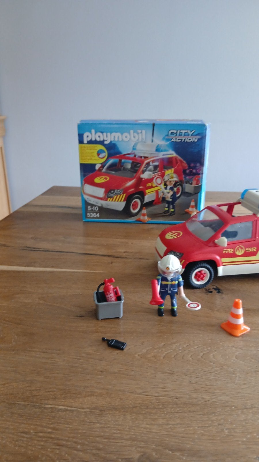 playmobil brandweer commandant  5364, Kinderen en Baby's, Complete set, Voertuig, Ophalen of Verzenden, Zo goed als nieuw