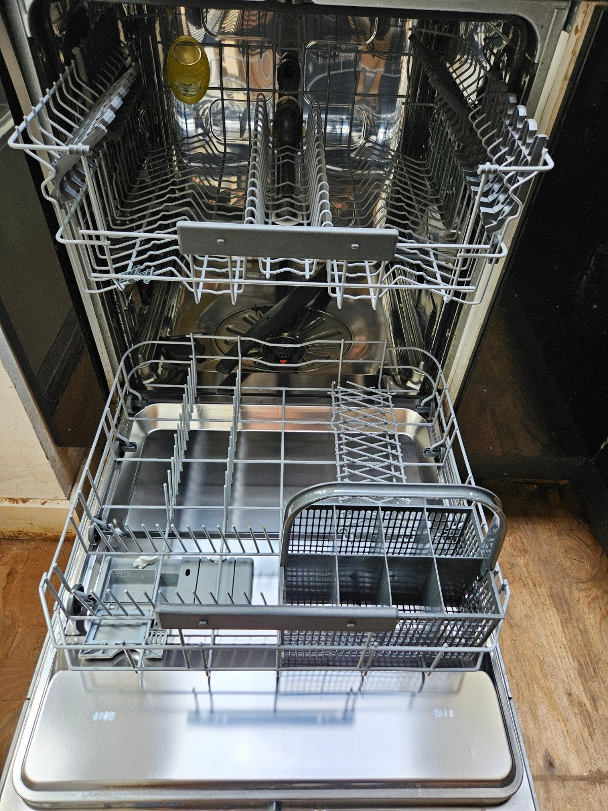 AEG inbouw vaatwasser, Witgoed en Apparatuur, Vaatwasmachines, Ophalen, Zo goed als nieuw, Inbouw, Minder dan 85 cm
