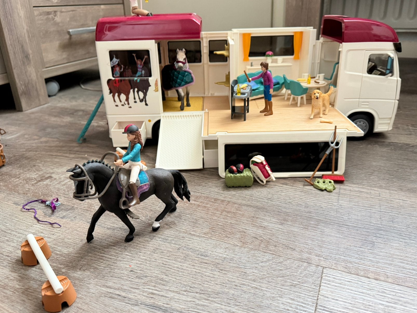 Schleich Horse Club Paardenvrachtwagen, Ophalen of Verzenden, Zo goed als nieuw, Jongen of Meisje