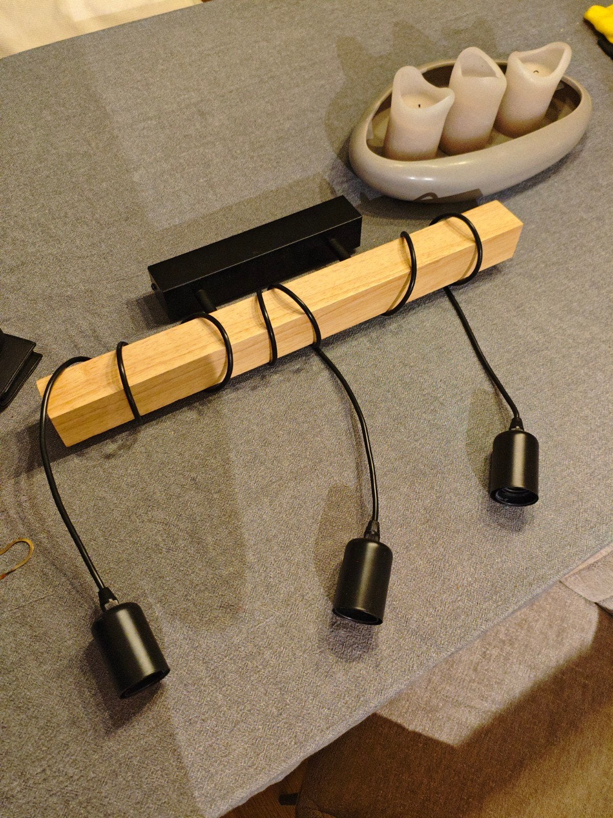 Houten hanglamp met 3 zwarte fittingen, Ophalen, Modern, Industrieel, Nieuw, E27 (groot)