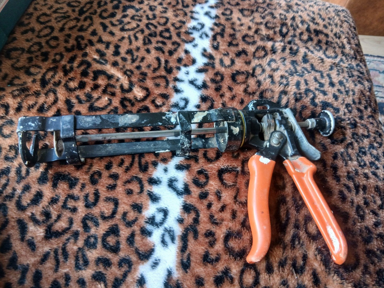Professionele Kitspuit - Handig Gereedschap voor Kitten, Ophalen, Gebruikt, Kitspuit