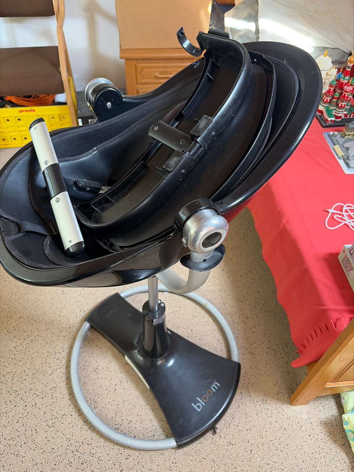 Bloom Fresco kinderstoel - Zwart, zwaar en gebruikt, Kinderen en Baby's, Kinderstoelen, Ophalen, Gebruikt, Overige typen, Afneembaar eetblad